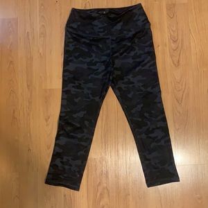 Camo workout leggings